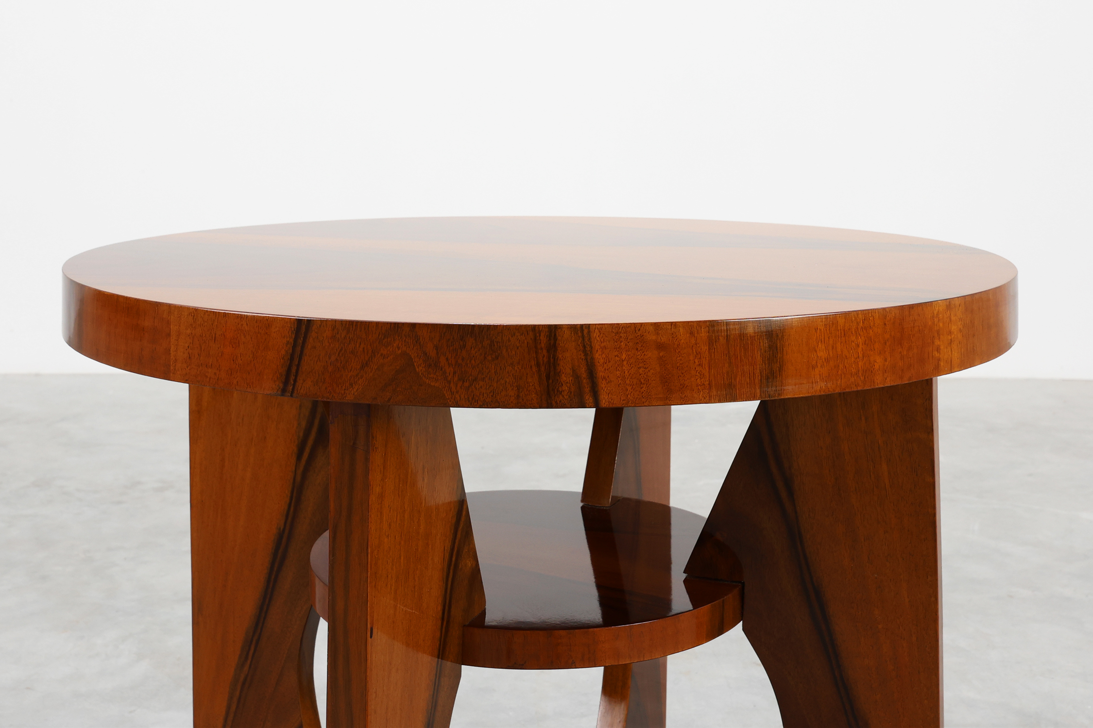 Round Art Deco side or coffee table in wood, France 1920sthumbnail